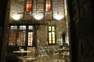Image of Hotel Raymond VII