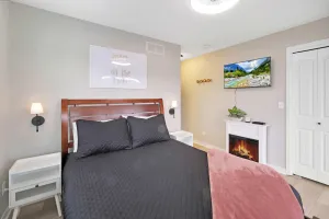 Image of Eddie`s Hideaway #4