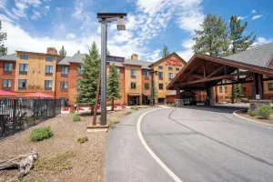 Image of Hampton Inn & Suites Tahoe-Truckee