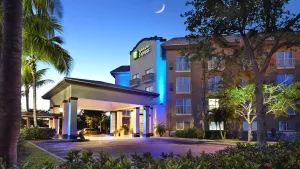 Image of Holiday Inn Express & Suites Naples Downtown - 5th Avenue by IHG