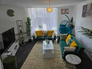 Image of Luxury stylish Charming City Apartment with Private Entrance in Wolverhampton