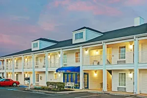 Image of Baymont by Wyndham Gaffney