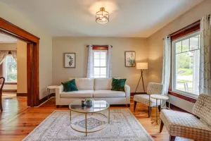 Image of New York Vacation Rental w/ Covered Porch