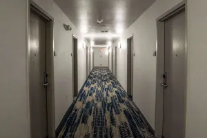 Image of Country Inn & Suites by Radisson, Modesto-Salida
