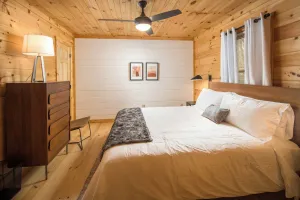 Image of Red Feather Cabins 150