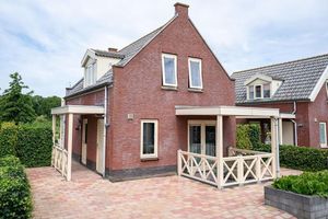 Image of Holiday Home on the Water With Garden