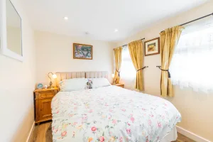 Image of Two Hoots Chalet