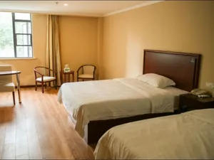 Image of GreenTree Inn JiangSu ZhenJiang DingMao Industrial Park WoDe Square Express Hotel