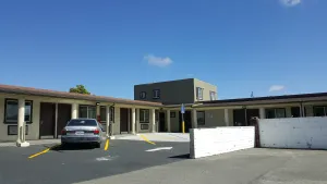 Image of Fortuna Redwood Inn