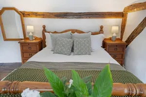 Image of Local Walks Pub Gardens Pet Friendly Landscaped Gardens and Free Private Parking