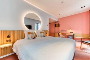 Image of Mah Hotel