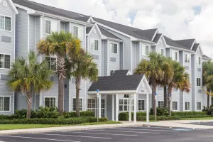 Image of Microtel Inn & Suites by Wyndham Spring Hill/Weeki Wachee