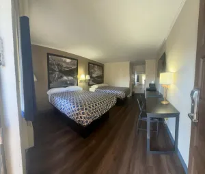 Image of Loyalty Inn Rockingham