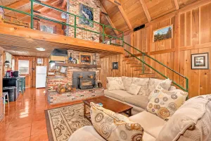 Image of Rustic Knotty Pine - Minutes to the Water!