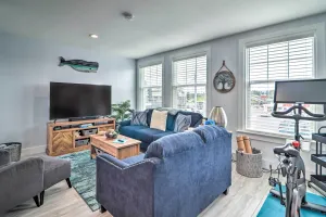 Image of Immaculate Long Beach Apt with Gorgeous Kitchen