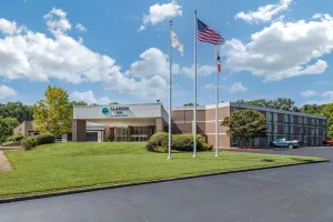 Image of Clarion Inn Sheffield Muscle Shoals