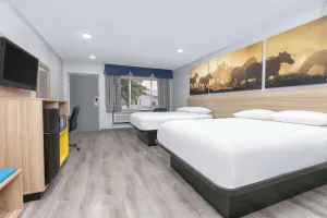 Image of Days Inn by Wyndham South Fort Worth