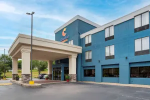 Image of Comfort Suites Fultondale I-65 near I-22