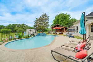 Image of Pool, Hot Tub & Bbq: Family Home in Round Rock