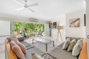 Image of Poolside Apt In Alamanda Beachfront Resort 55