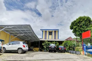 Image of OYO 90793 Btc Guest House Syariah