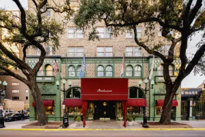 Image of Pontchartrain Hotel St. Charles Avenue