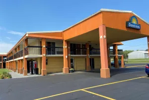 Image of Days Inn by Wyndham Okmulgee