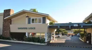 Image of Sandpiper Lodge - Santa Barbara