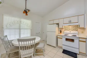 Image of Near Shops & Eats: Richmond Hill Home w/ Yard!