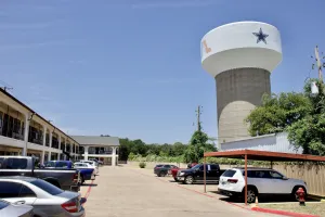 Image of Executive Inn of Arlington, Near AT&T Stadium