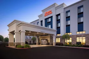 Image of Hampton Inn & Suites Manteca