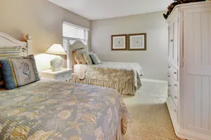 Image of Emerald Isle 601
