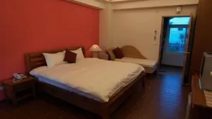 Image of Mamalulu Hostel