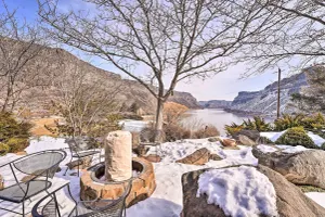 Image of Hot Tub and Snake River Views at Twin Falls Home