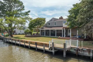 Image of Bayfront to Beach Beauty Access to bay