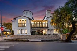 Image of Casa Riviera - Boutique Suites in Downtown Santa Barbara