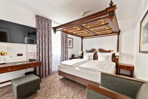 Image of King's Hotel Center Superior