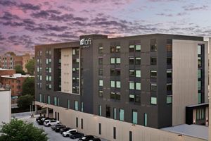 Image of Aloft Kansas City Country Club Plaza