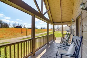 Image of Modern Cabin with Grill Near Golf and Bass Fishing!