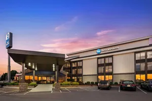 Image of Best Western Ashbury Inn
