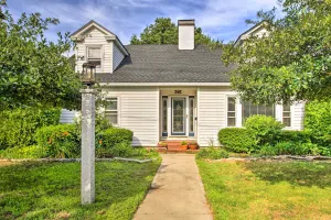 Image of Walk to Beach Maine Home with Hot Tub and Deck!