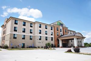 Image of Holiday Inn Express and Suites Urbandale Des Moines by IHG