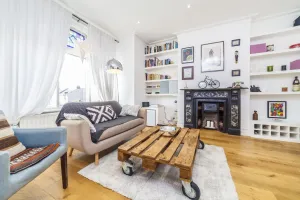 Image of Wilde Victorian Room & private Bathroom