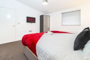 Image of Stylish 2 Bedroom Apartment By Your Lettings Short Lets & Serviced Accommodation Peterborough With Free WiFi,Parking And More