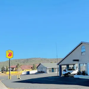 Image of Super 8 by Wyndham Williams West Route 66 - Grand Canyon Area