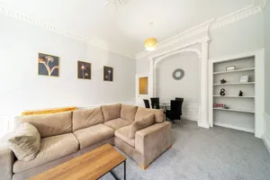 Image of Lochside Apartments, Apt B