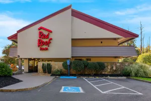 Image of Red Roof Inn Salem