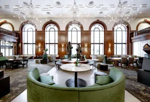 Image of Hotel Fort Des Moines, Curio Collection By Hilton
