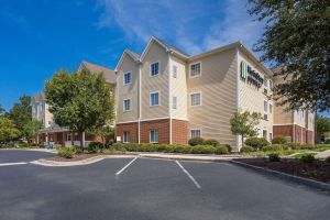 Image of MainStay Suites Wilmington - University Area