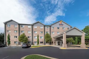 Image of Comfort Suites Keeneland